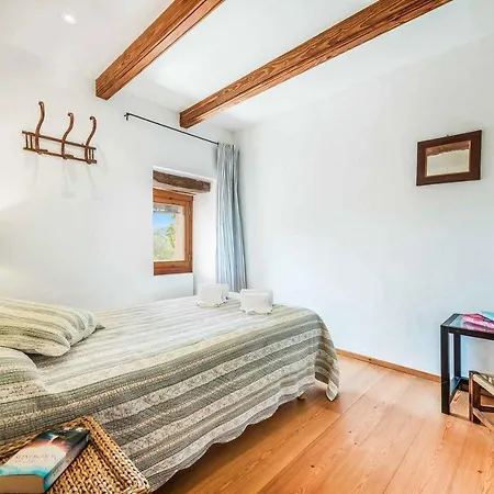 La Creveta Hotel